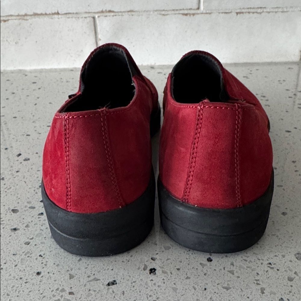 Mephisto Women’s Cool Air Breathable Red Suede Leather Loafers Slip-On Size 7.5 - Picture 3 of 14
